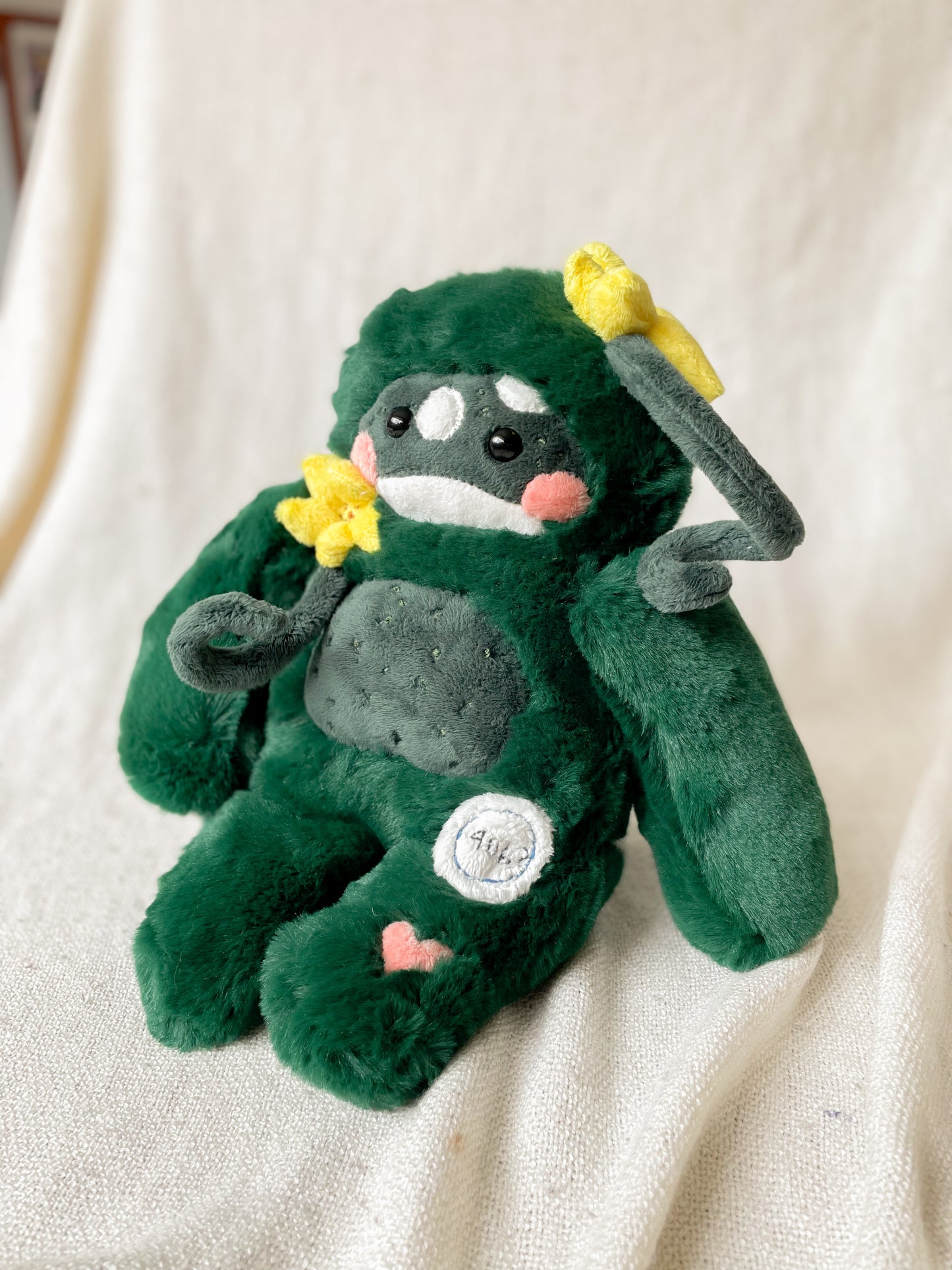 Larry the Cucumber Gecko (OOAK)