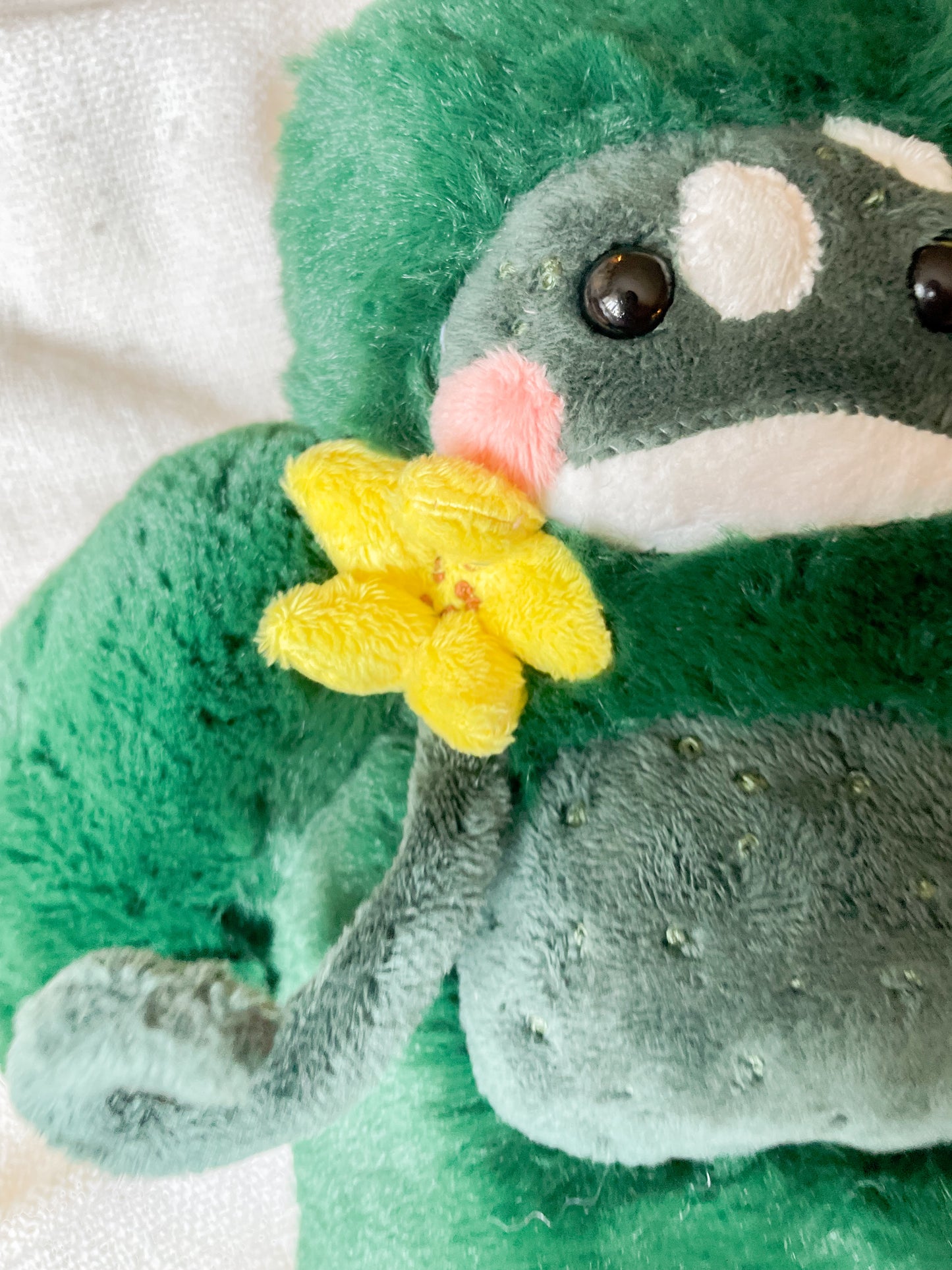 Larry the Cucumber Gecko (OOAK)