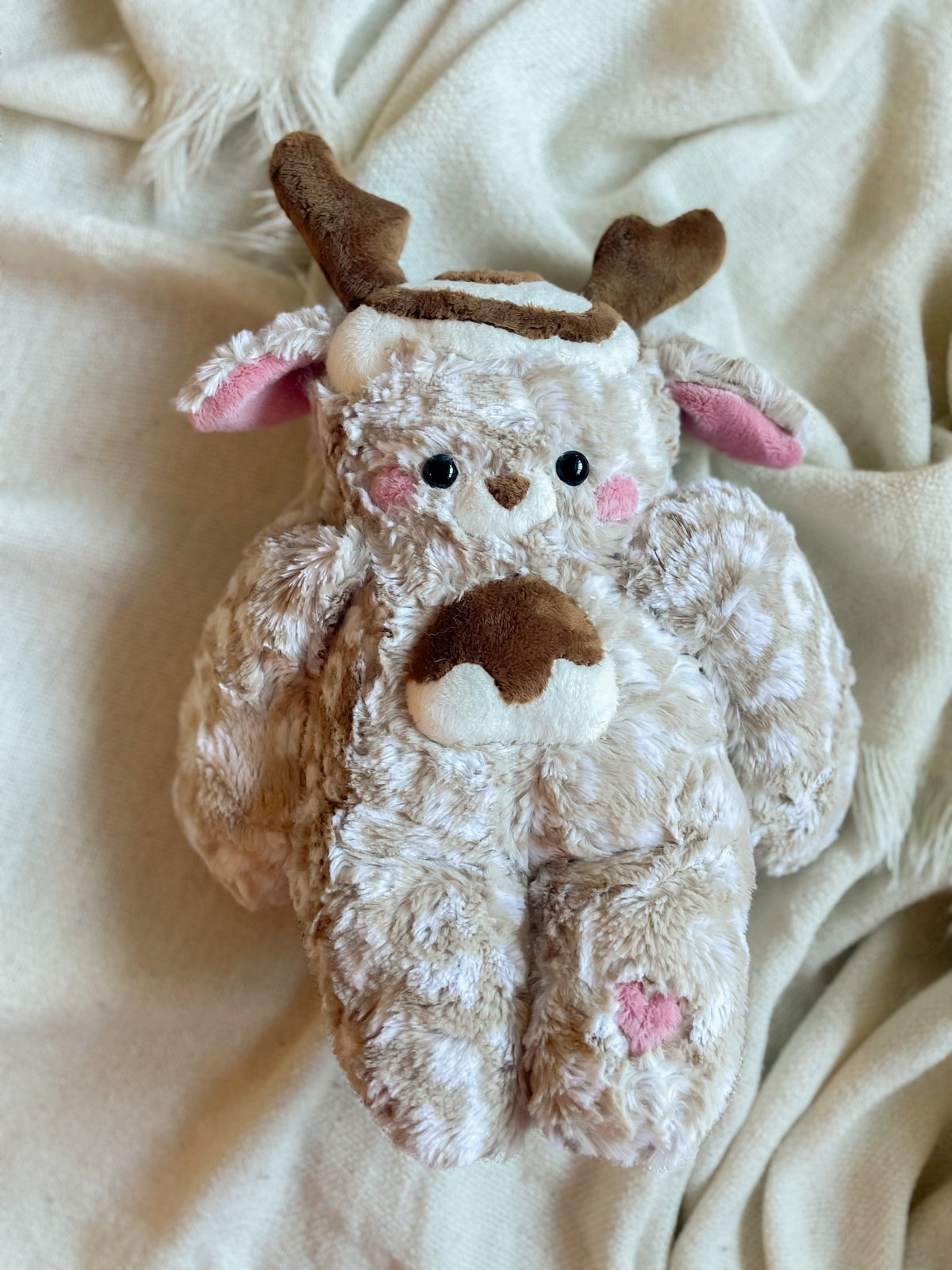Jill the Cinnamon Roll Deer (OOAK)