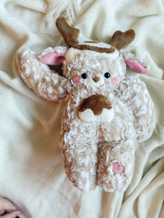 Jill the Cinnamon Roll Deer (OOAK)