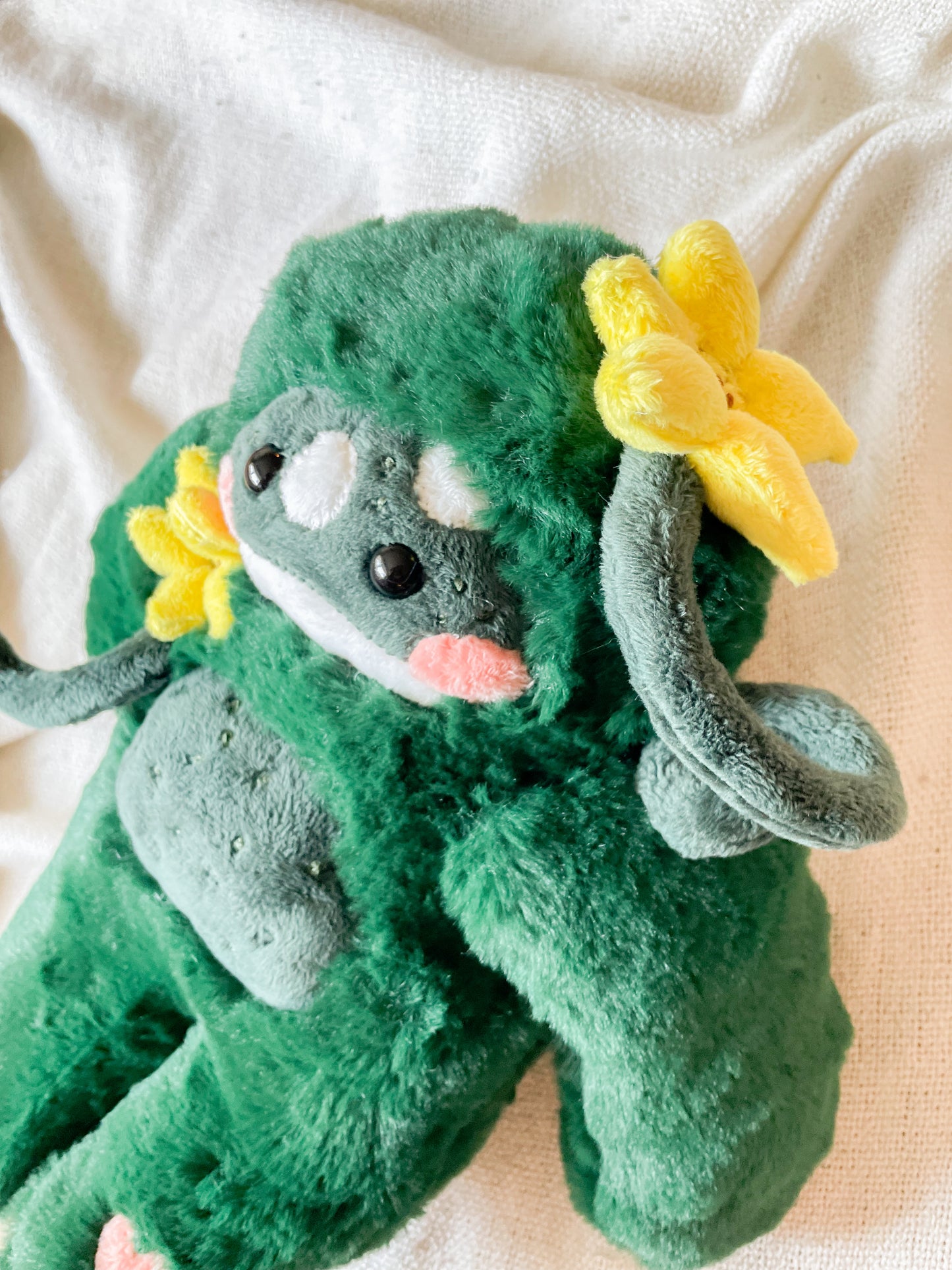 Larry the Cucumber Gecko (OOAK)