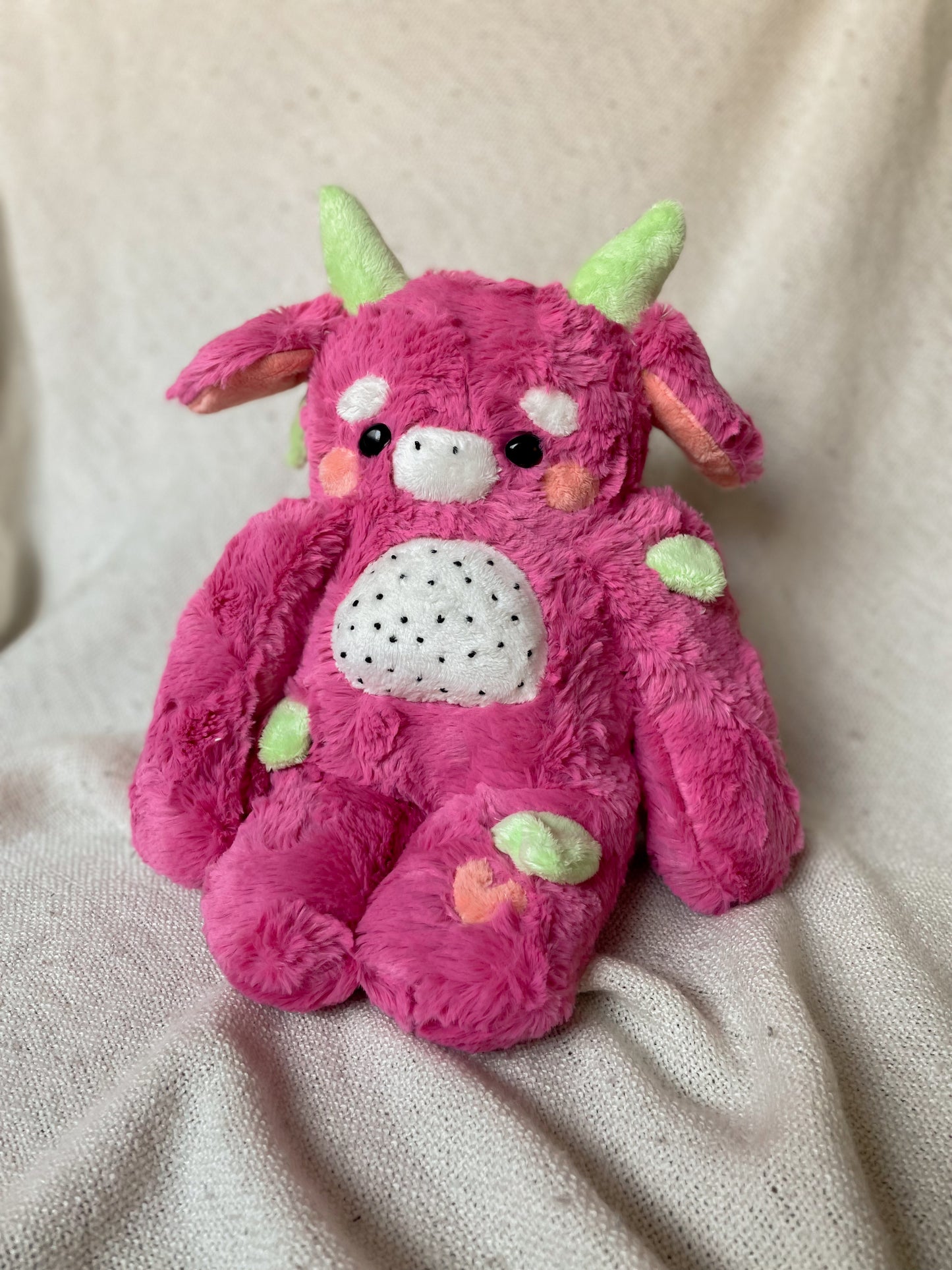 Darcy the Dragonfruit Dragon(OOAK)