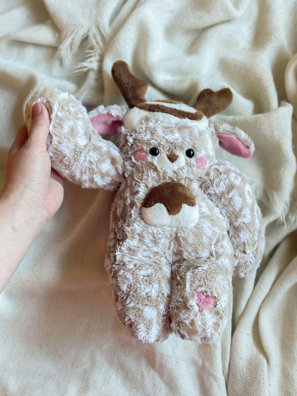Jill the Cinnamon Roll Deer (OOAK)